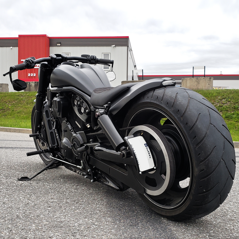 HARLEY V-ROD - Side mount curved license plate bracket