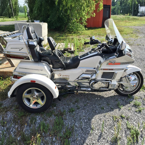 GL1500 blanc 3 roues