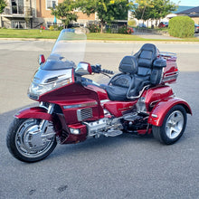 GL1500 rouge 3 roues