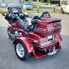GL1500 rouge 3 roues
