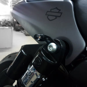 Rear turn signal bracket