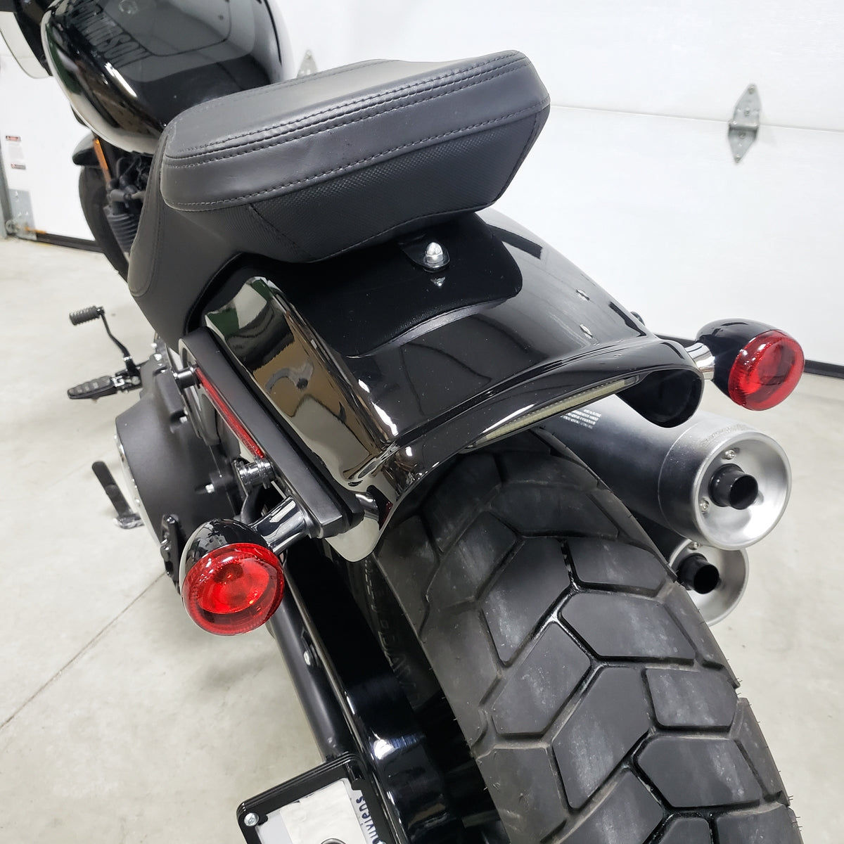 fat bob tail light