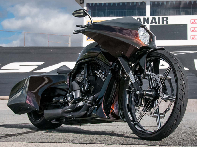 V-ROD BAGGER