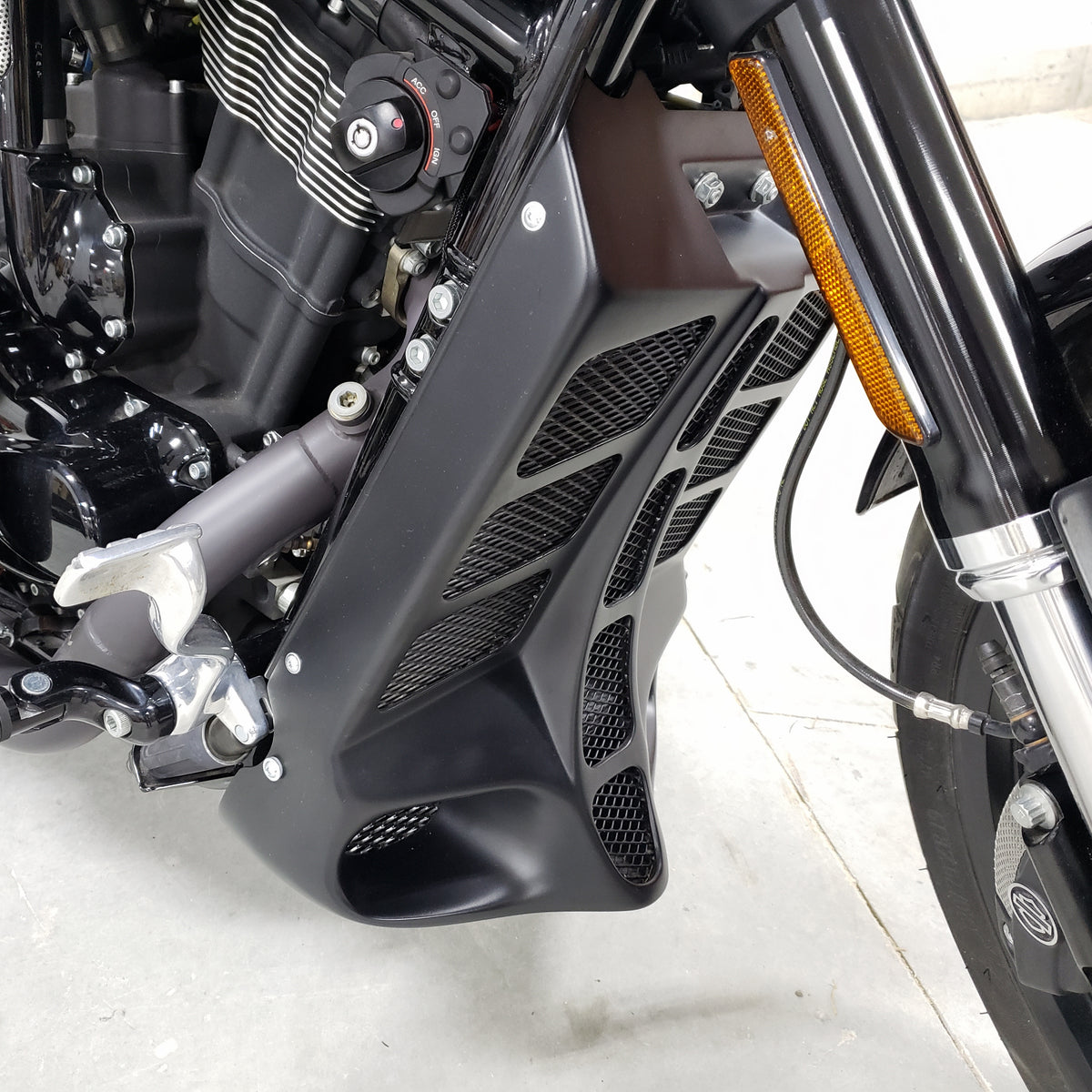 HARLEY V-ROD - NLC - RADIATOR COVER VR 40310 – ZEEL DESIGN