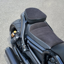v-rod passenger seat