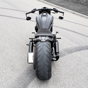 HARLEY V-ROD - Side mount curved license plate bracket