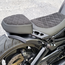 V-ROD PASSENGER SEAT
