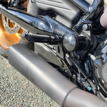 v-rod passenger peg