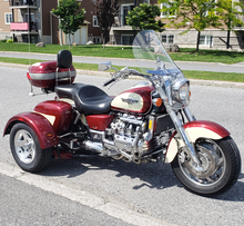 Honda Valkyrie Trike, Amande-Bourgogne